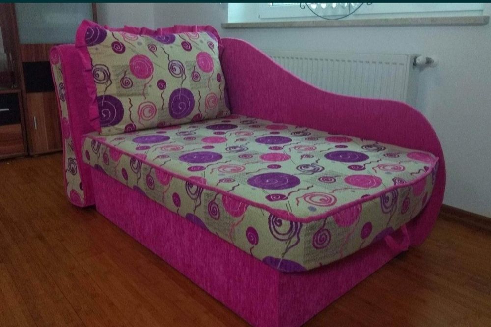 Łóżko dla dziewczynki sofa rozkładana tapczan kanapa