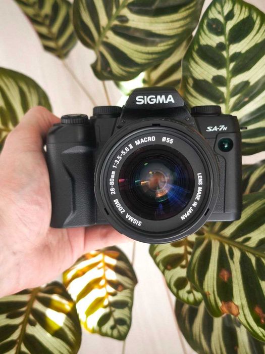 Фотокамера Sigma SA-7N з об'єктивом Sigma Zoom 28-80mm f3.5-5.6 Macro