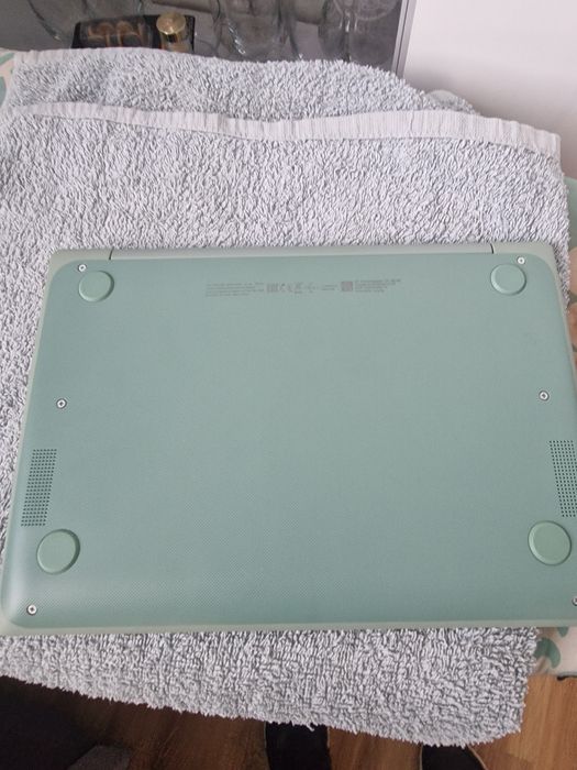Chromebook hp  4gb ram 32gb