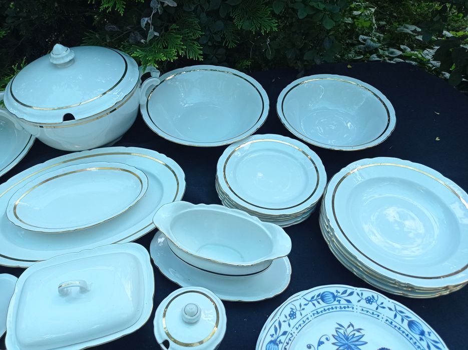 Столовые сервизы