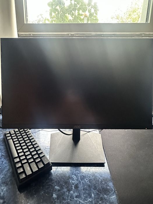 Продам монитор Aoc 180hz
