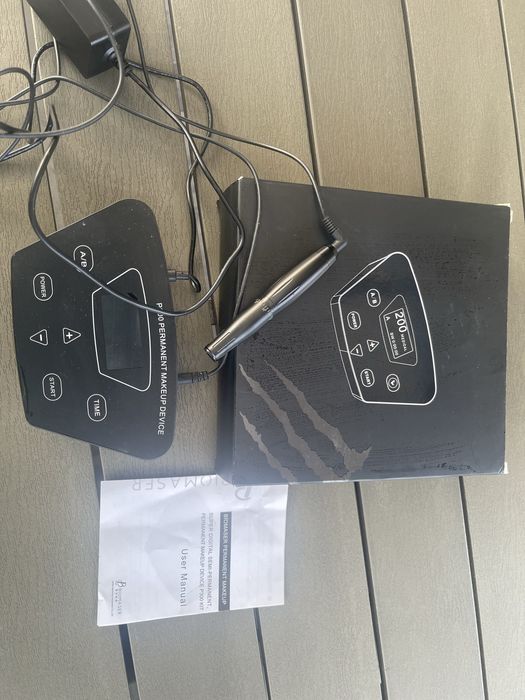 Profesjonalne urzadzenie do makijażu permantnego