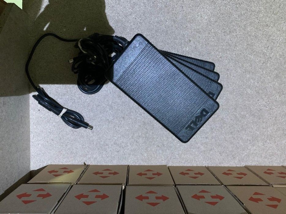 Оригінальний блок живлення  DELL 210w | 10,8а ( 180w 240w)