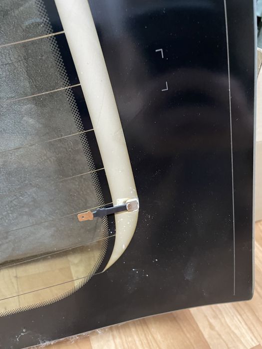 Стекло Kia rio 2 hatcback  Скло задне PGW (США) (ляда) Нове!