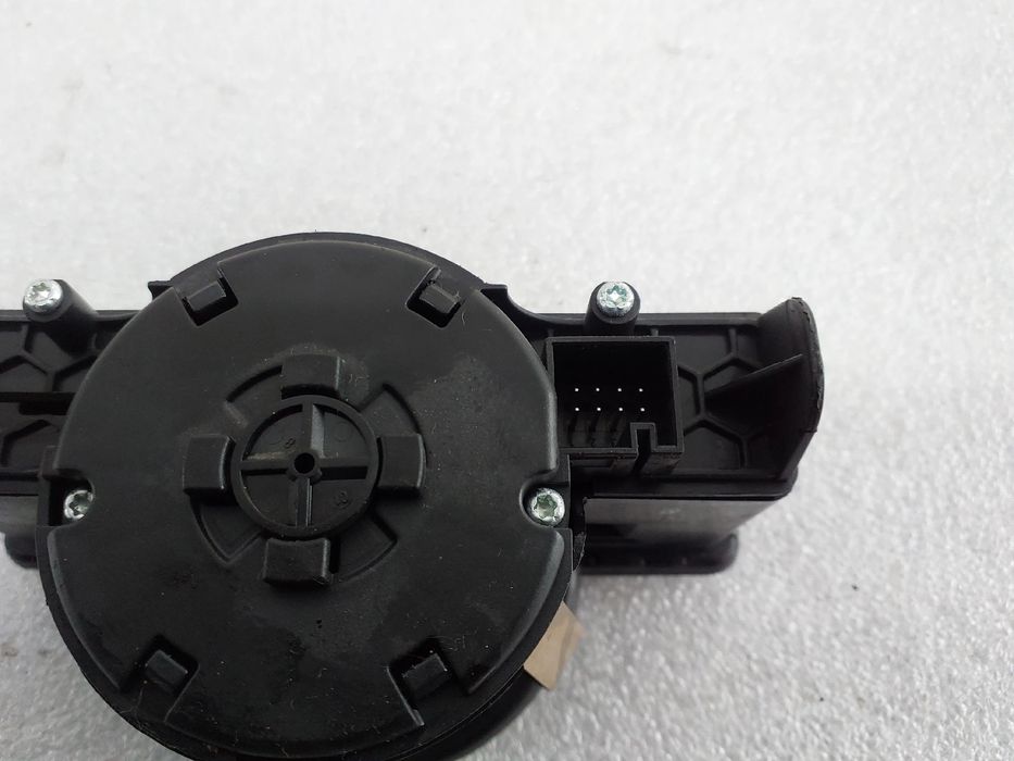 Botão / interruptor de luzes MERCEDES-BENZ Classe A (W176)
