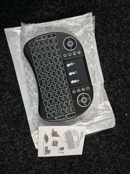 Teclado Wireless com Touchpad