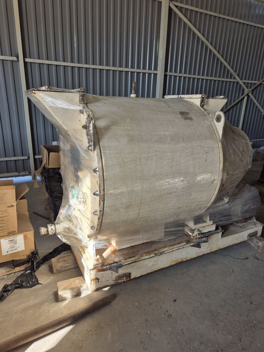 Конш машина для шоколада рефейнер на 500л для шоколадної глазурі