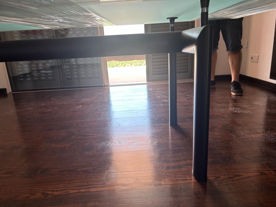 Mesa de vidro como nova