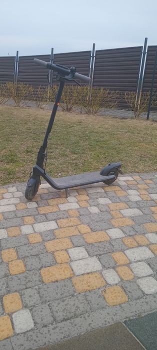 Електросамокат Ninebot Kickscooter E2