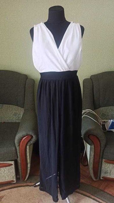 Комбінезон з брюками розмір 46-48