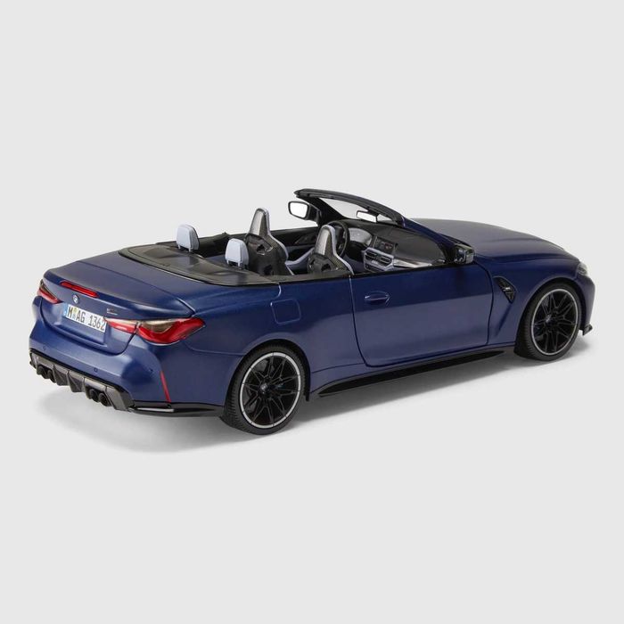Miniatura model BMW M4 G83 Cabrio 1:18