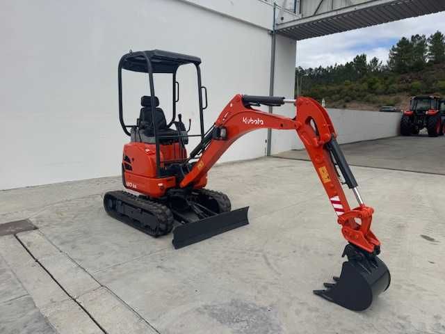 Giratória Kubota U17-3 Nº75951