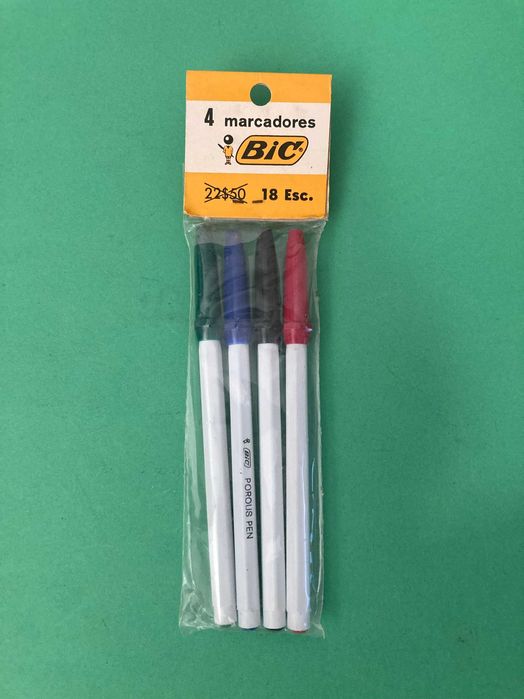 Embalagem com Canetas Marcadores BIC Anos 70
