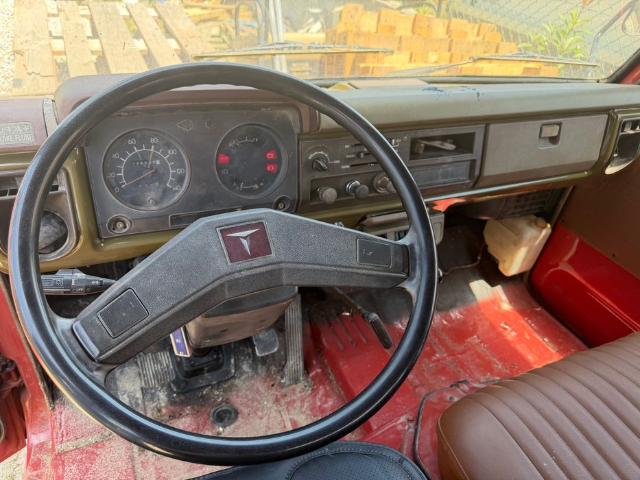 Vende se carrinha Toyota Dyna