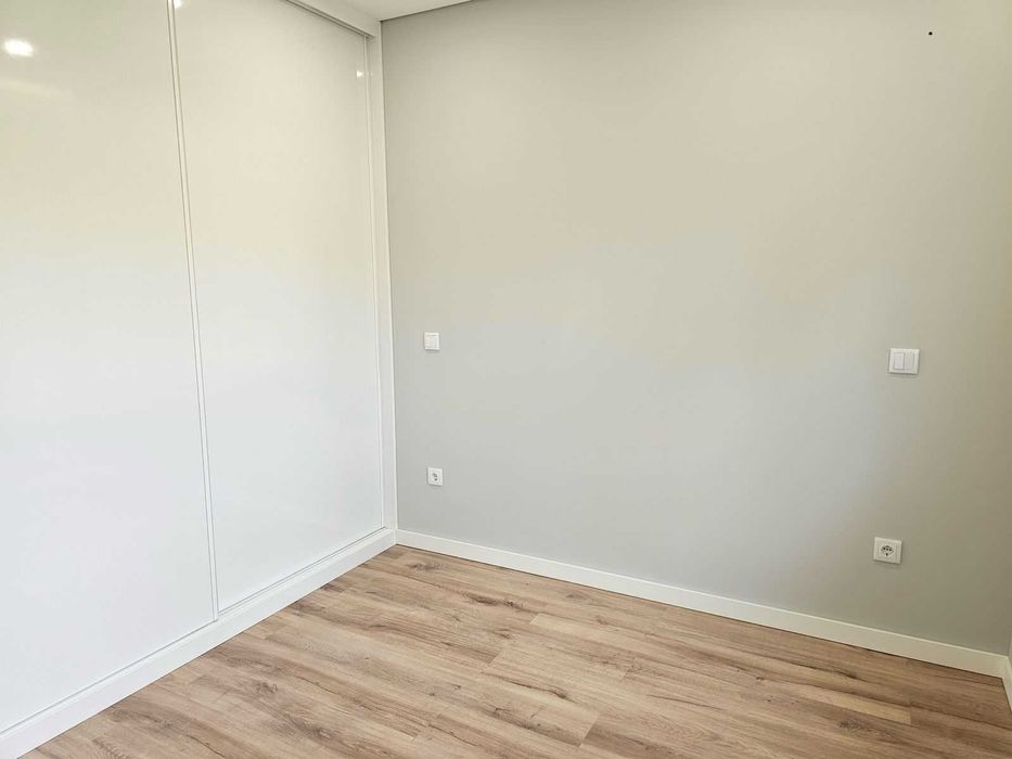 Apartamento T2+2 em Lobão, com 2 pisos