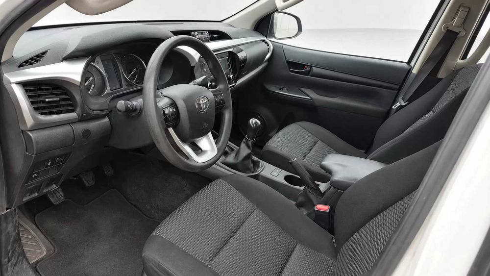 Toyota Hilux 2.4 D-4D 4WD — photo 5