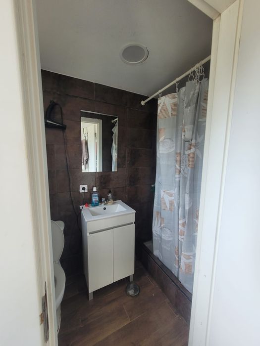 T1  em Fernão Ferro- para 1 pessoa