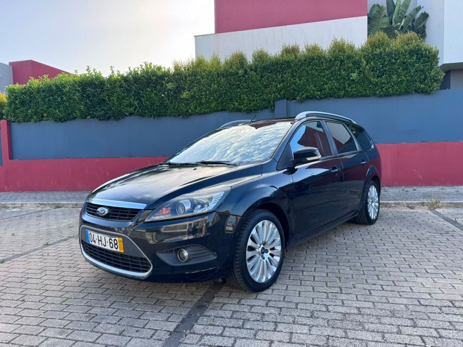 Ford focus titanium bom estado