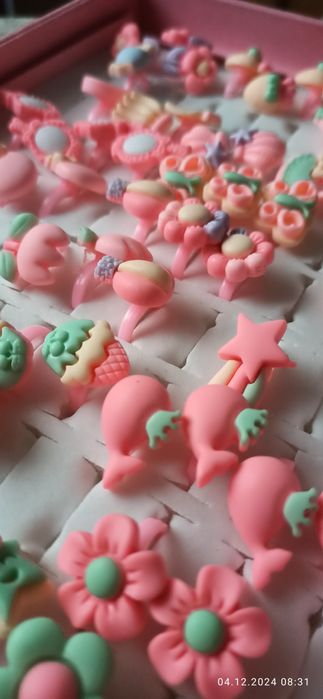 Аксесуари для дівчаток, колечка, перстні, прикраси