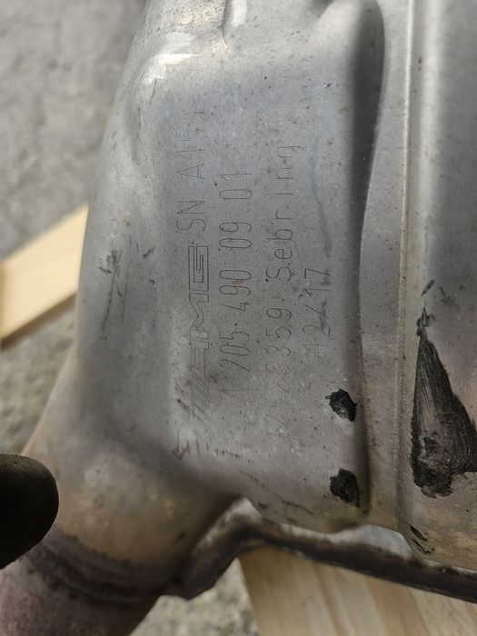 Tłumik wydech Mercedes C Klasa W205 AMG 6.3  A2054901035