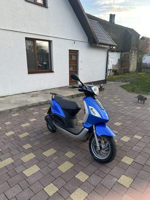 Piaggio fly 125