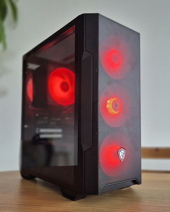 PC Gaming TOPO Ryzen 5/ RTX 5060/ 16GB garantia