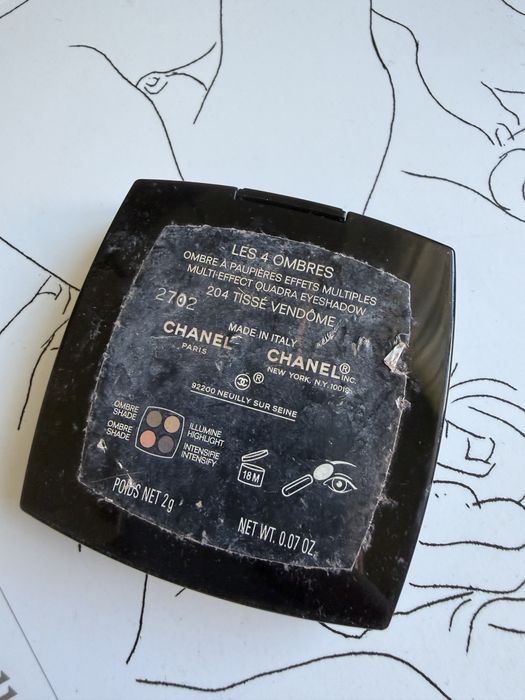 Paletka cieni Chanel