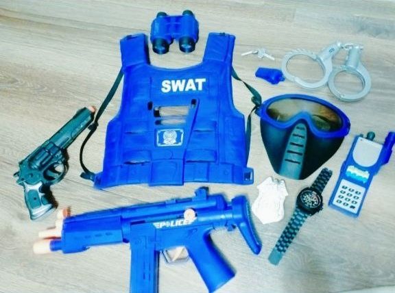 Крутой набор полицейского Limo toy 33530 из 9 предметов