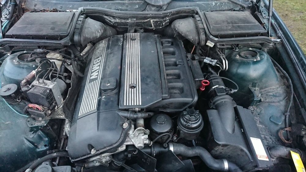 Sprawny Silnik słupek m52b25tu E39 E46