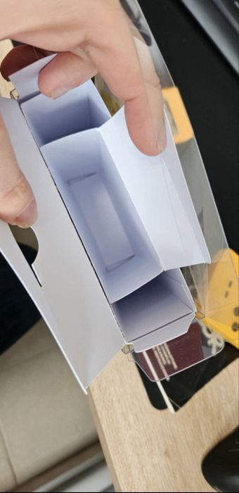 Game boy color na caixa