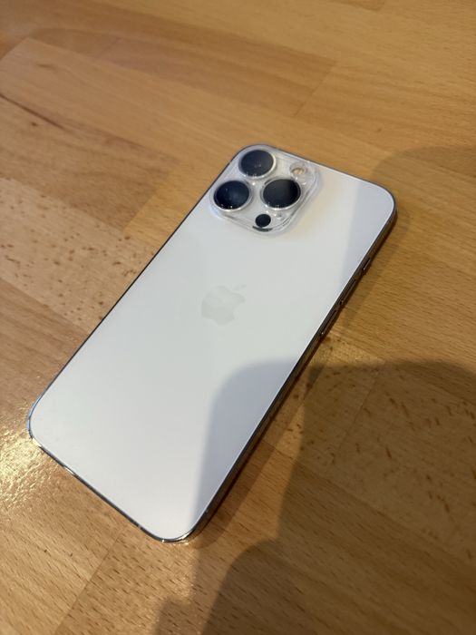 Iphone 13 pro + 10 etui