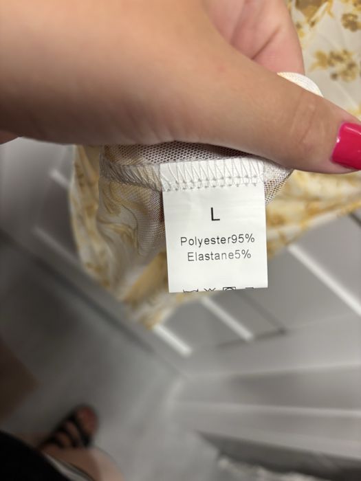 Sukienka damska w kwiaty