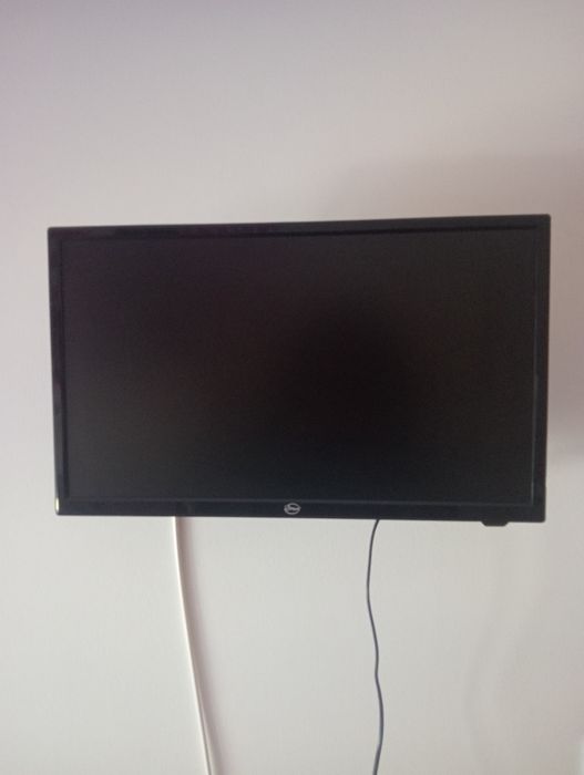 Vendo TV 24 polegadas