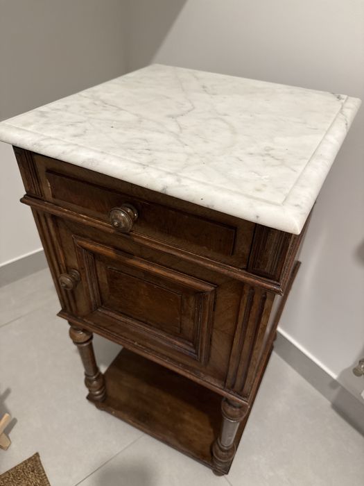 Szafka z Francji do renowacji, marmurowy blat
