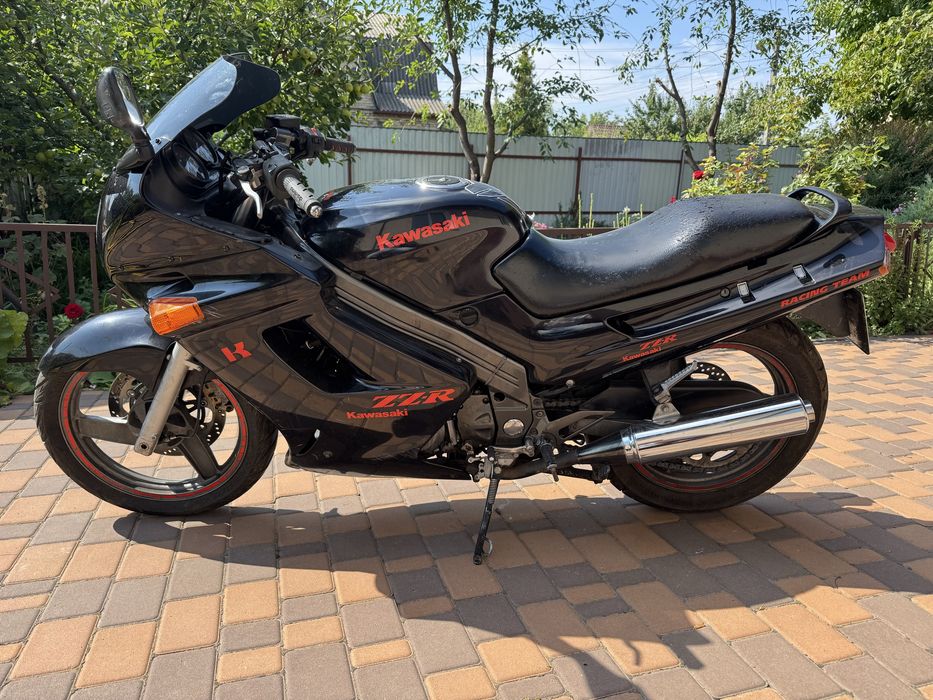 Kawasaki zzr 250 2000