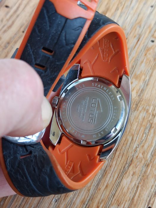 Оригинальные часы, годинник Lotus в мото стиле