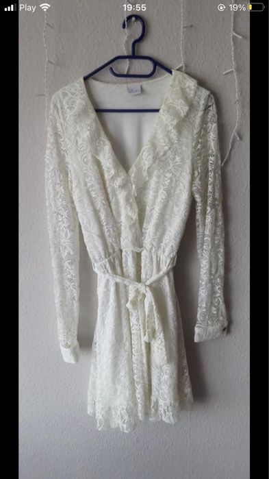 Koronkowa sukienka Loola