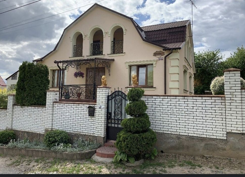 Здаю будинок ст місто 240м2