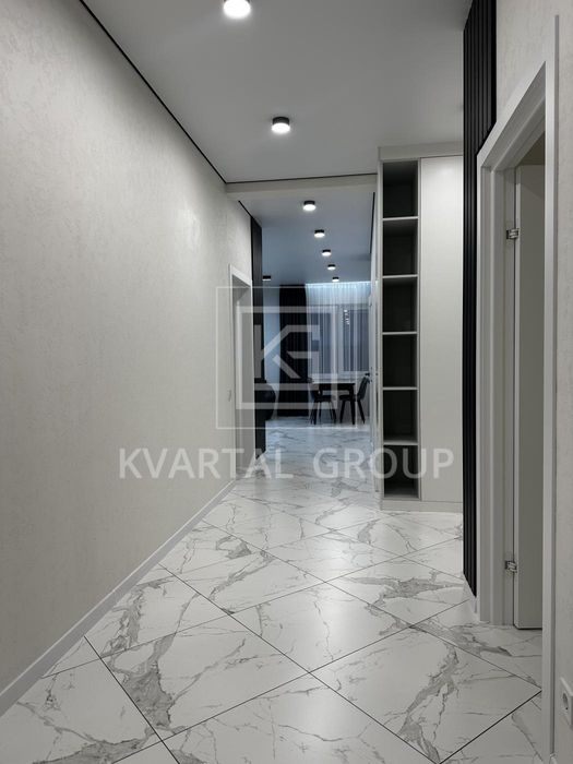 Будинок в Бучі з новим ремонтом!