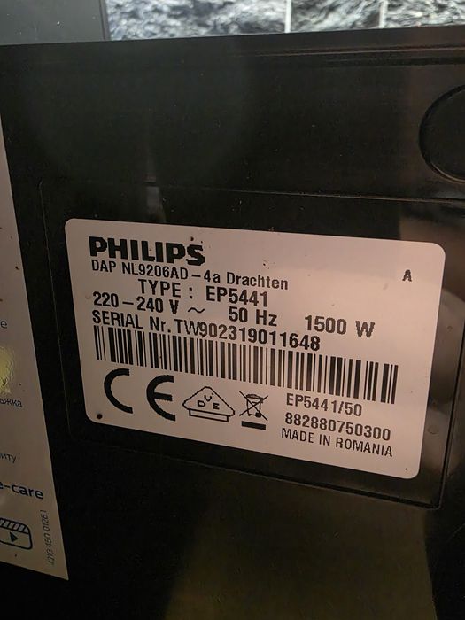 Ekspres do kawy Philips LatteGo 5400 Black
