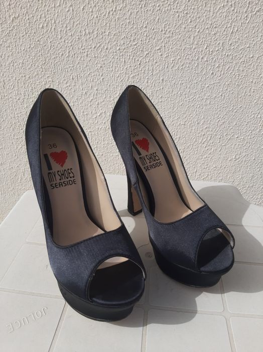 Vende se sapatos de salto alto marca da seaside Corroios •