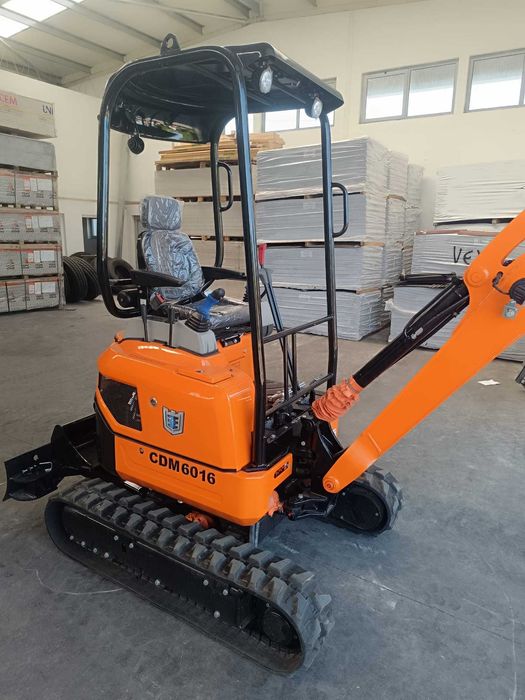 Giratória Yanmar Lonking 1.6 CDM6016