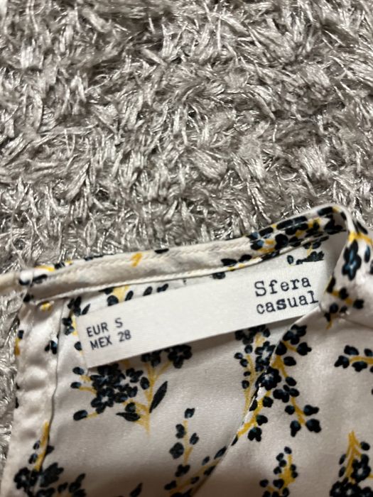 Blusa da Sfera florida