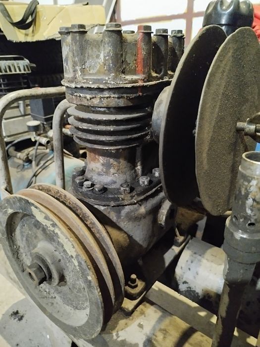 Компрессор ФВ-6 воздушный головка холодильного компрессора. 1500 грн.