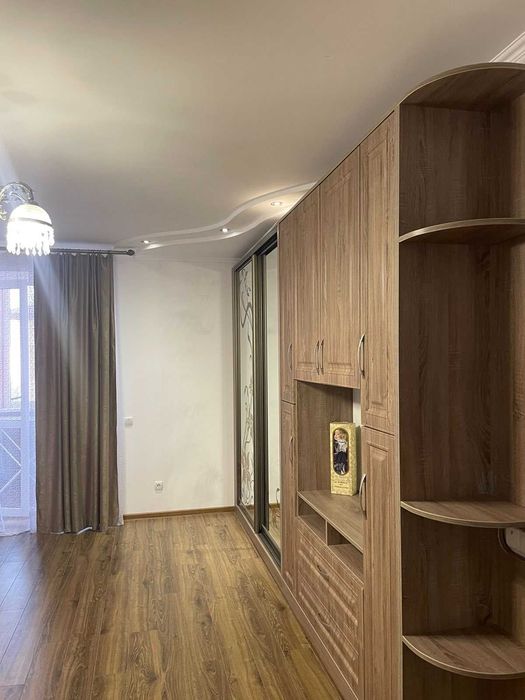 2-х кімнатна квартира м. Жовква