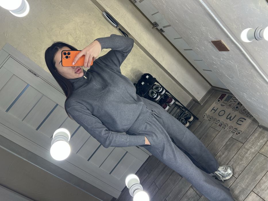 Костюм теплий машинна вязка трикотаж вязаний