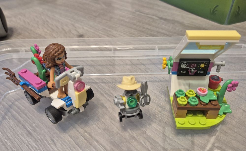 Lego Friends 41425 "Квітковий сад Олівії"