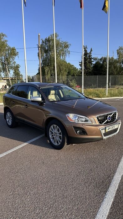 Volvo XC60 D5 AWD  максимальна комплектація Summum 2009