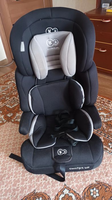 Автокрісло  Kinderkraft Comfort Up