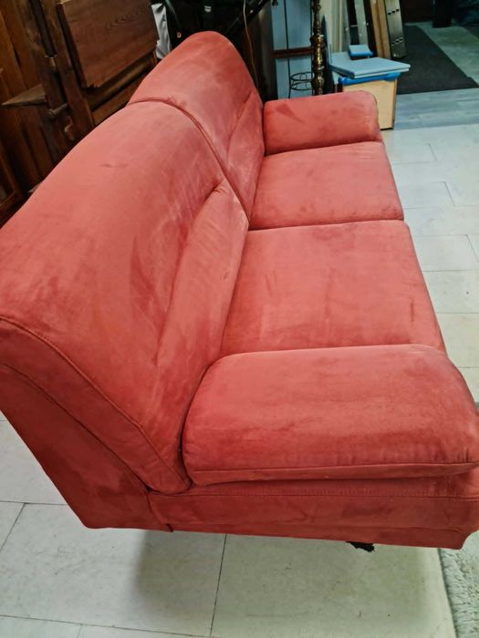 Nowoczesna sofa dwuosobowa